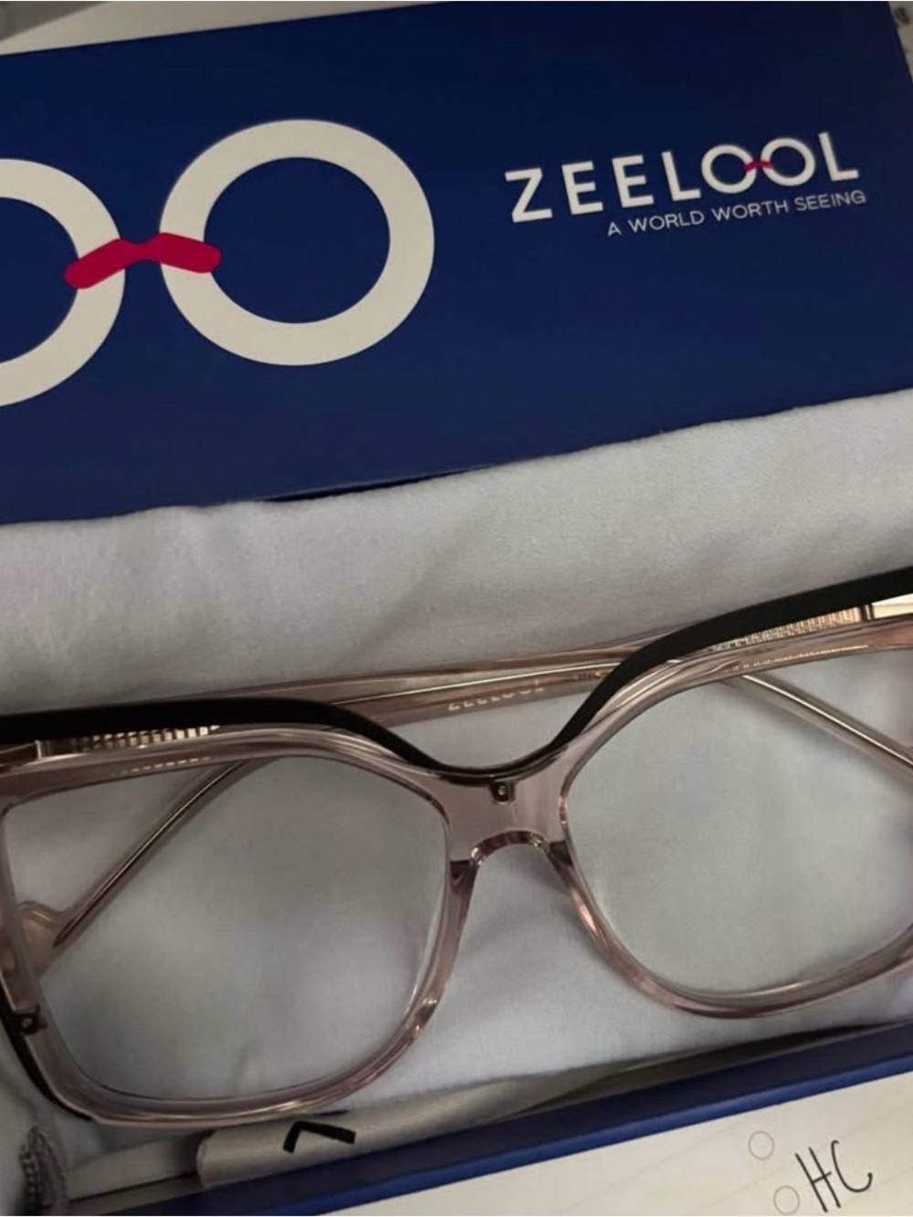 Zeelool Women's Rose-Tinted Clear Frame Glasses